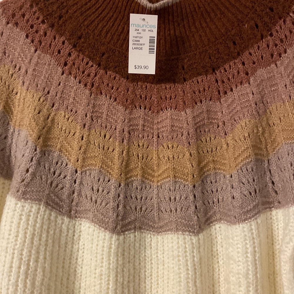 Maurice’s Sweater size L brand new with tag very soft and warm. - Picture 6 of 8